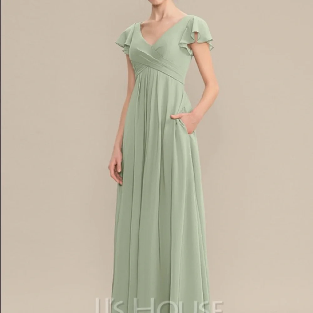 NWT JJ's House Chiffon Dress With Cascading Ruffles Pockets Size 0